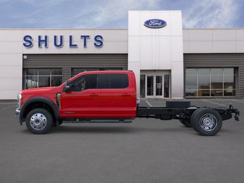 New 2026 Ford F550 4x4 Crew Cab Super Duty image 4