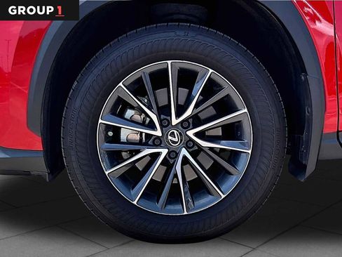 Certified 2024 Lexus NX 250 FWD image 9