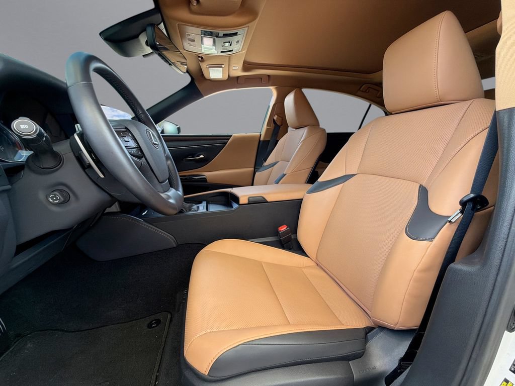 Certified 2025 Lexus ES 350 w/ Accessory Package (Z1) FWD image 30
