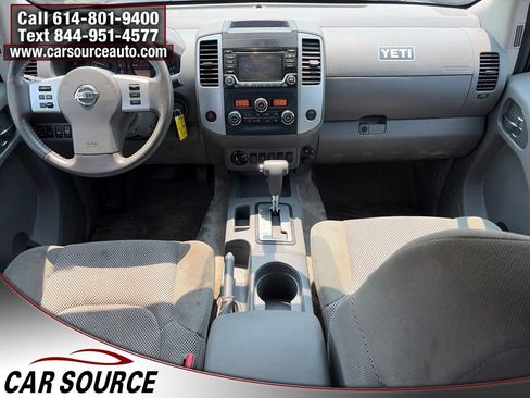 Used 2018 Nissan Frontier SV w/ Value Truck Package AWD/4WD image 9