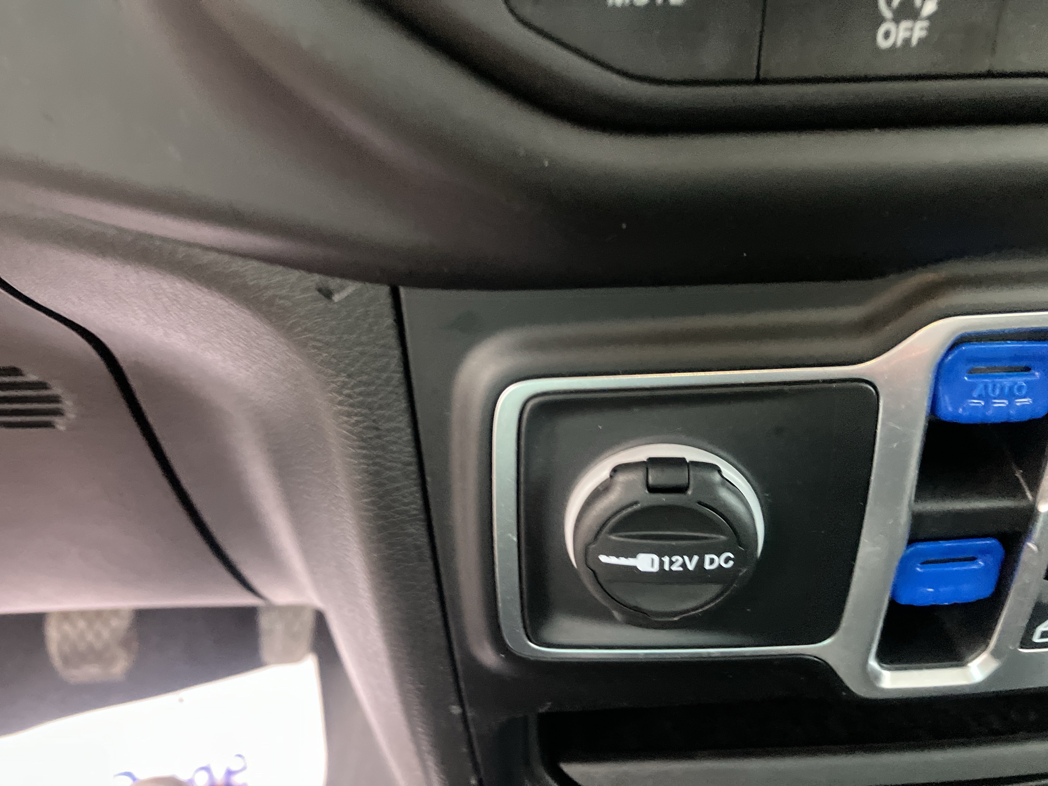 Used 2021 Jeep Gladiator Sport AWD/4WD image 24