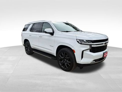 Used 2021 Chevrolet Tahoe LT w/ LT Signature Plus Package AWD/4WD image 1