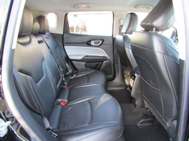 Used 2022 Jeep Compass Limited w/ Elite Group AWD/4WD image 13