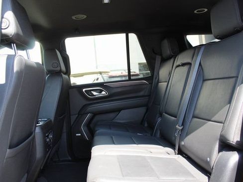 Used 2023 Chevrolet Tahoe LT AWD/4WD image 13