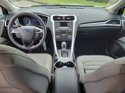 Used 2015 Ford Fusion S FWD image 17