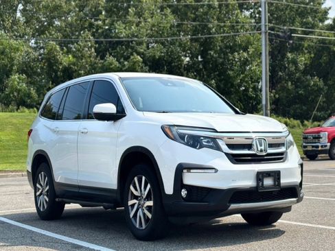 Used 2020 Honda Pilot EX image 3