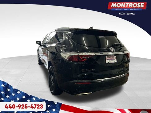 Used 2023 Buick Enclave Essence w/ Sport Touring Edition image 3