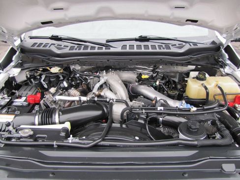 Used 2023 Ford F350 XL image 18