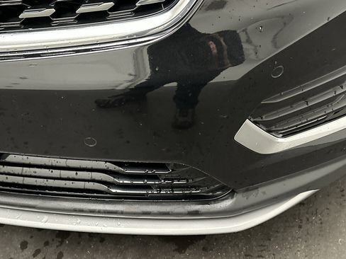 Used 2025 Cadillac XT5 Premium Luxury image 3