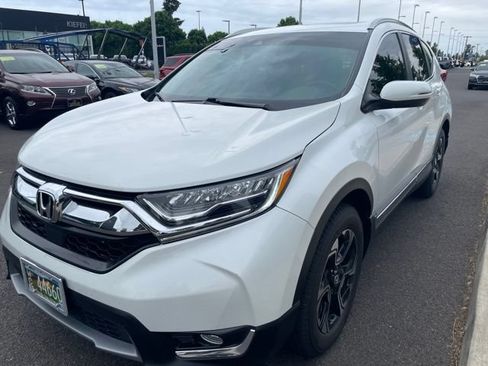 Used 2019 Honda CR-V Touring image 4