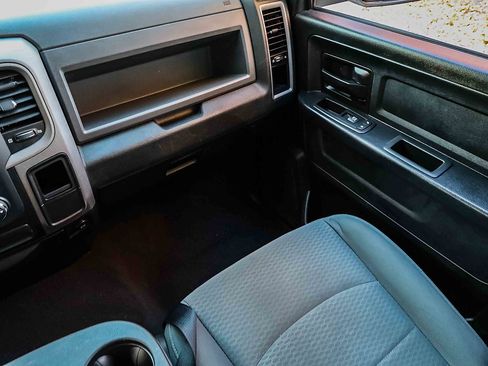 Used 2016 RAM 1500 Express image 16