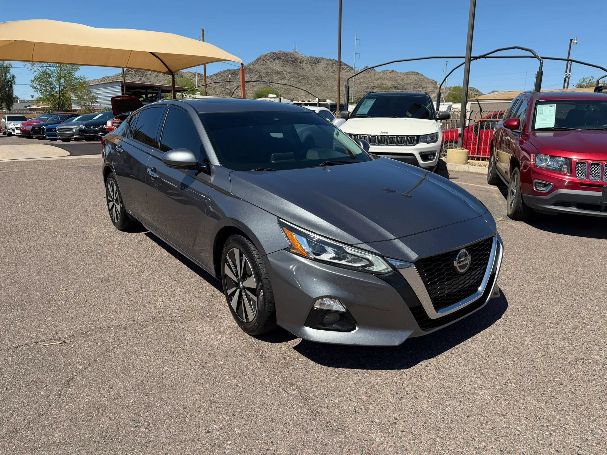 Used 2019 Nissan Altima 2.5 SV AWD/4WD image 3