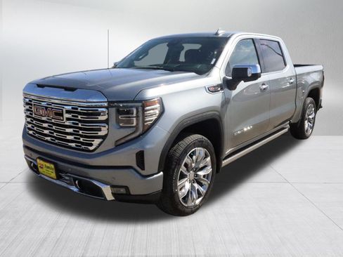 New 2026 GMC Sierra 1500 Denali w/ Denali Reserve Package AWD/4WD image 3
