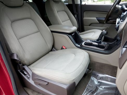 Used 2017 GMC Canyon SLE w/ SLE Convenience Package image 8