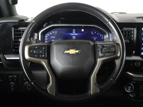 Used 2022 Chevrolet Silverado 1500 High Country w/ High Country Premium Package AWD/4WD image 39