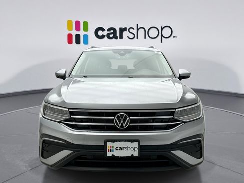 Used 2022 Volkswagen Tiguan SE image 8