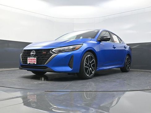 Used 2024 Nissan Sentra SR image 35