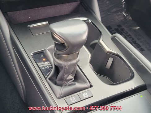 Used 2024 Lexus ES 300h w/ Premium Package FWD image 24