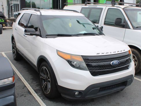 Used 2013 Ford Explorer Sport AWD/4WD image 3