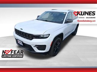 Used 2025 Jeep Grand Cherokee Altitude AWD/4WD video 1