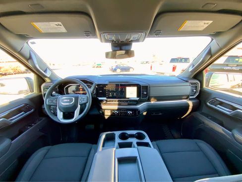 New 2026 GMC Sierra 1500 Elevation image 35