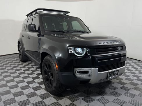 Used 2023 Land Rover Defender 110 S AWD/4WD image 7