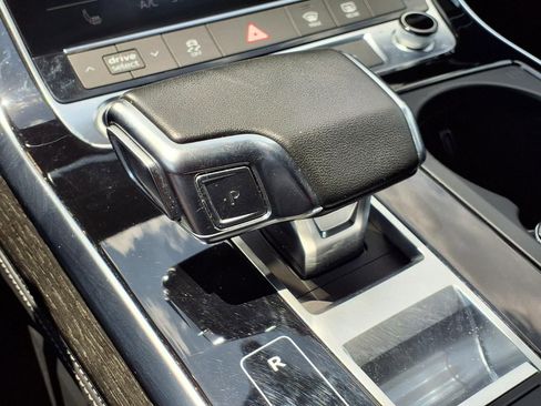 Used 2023 Audi Q7 3.0T Premium Plus AWD/4WD image 10