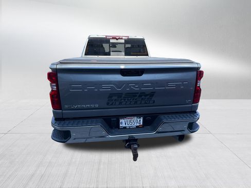 Used 2025 Chevrolet Silverado 3500 LT w/ Safety Package AWD/4WD image 5