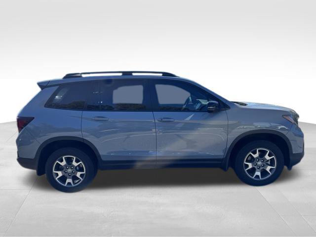 Used 2023 Honda Passport TrailSport image 7