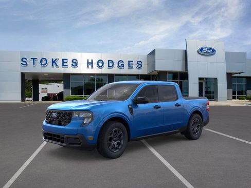 New 2025 Ford Maverick XLT w/ XLT Luxury Package image 24