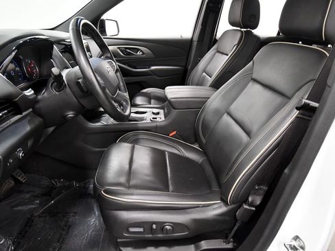 Used 2023 Chevrolet Traverse Premier w/ Redline Edition AWD/4WD image 14