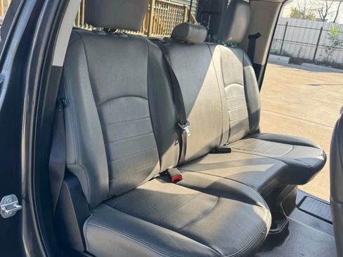 Used 2016 RAM 1500 Tradesman image 35