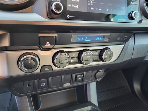 Used 2022 Toyota Tacoma SR image 9