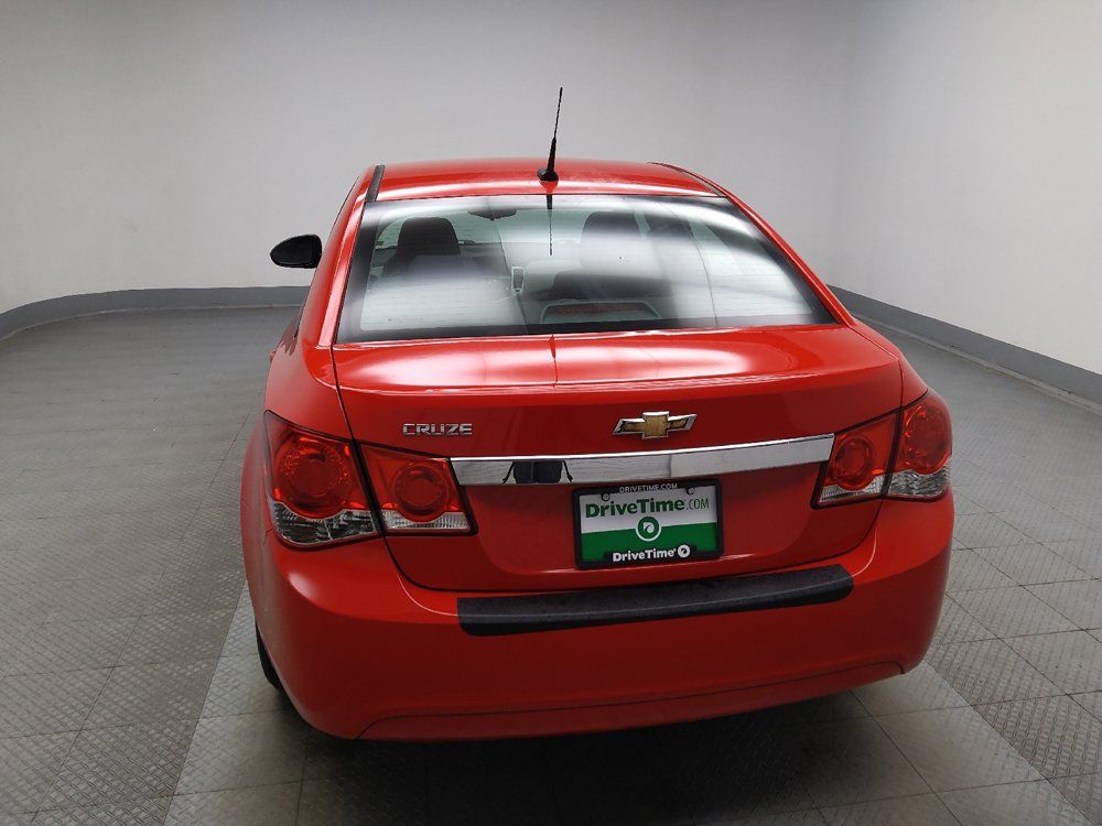 Used 2014 Chevrolet Cruze LS FWD image 6