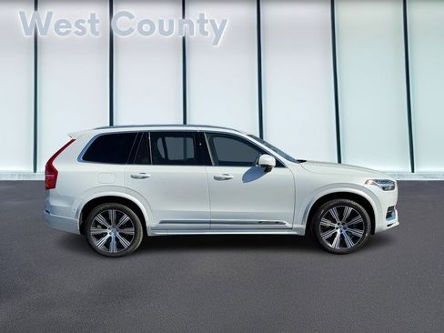 Certified 2024 Volvo XC90 T8 Ultimate w/ Protection Package Premier image 2