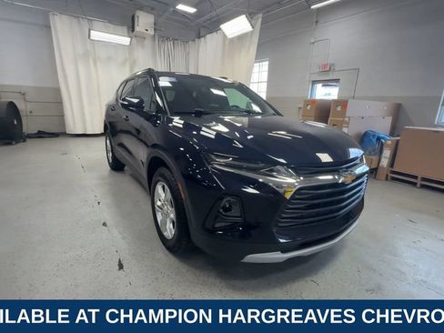 Used 2021 Chevrolet Blazer LT FWD image 3