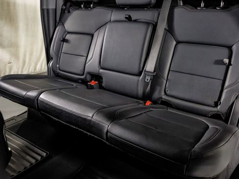 Used 2022 Chevrolet Silverado 2500 LTZ w/ LTZ Plus Package image 32