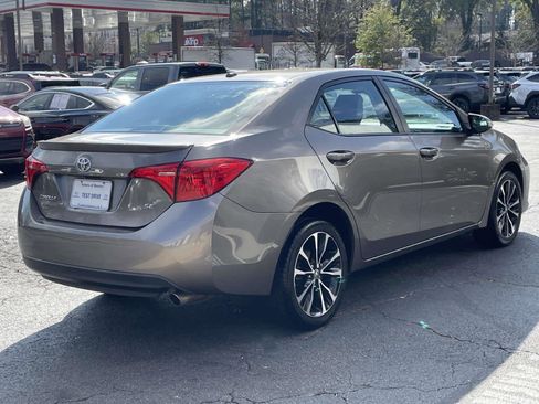 Used 2019 Toyota Corolla SE image 6