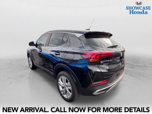 Used 2025 Buick Encore GX Preferred AWD/4WD image 4