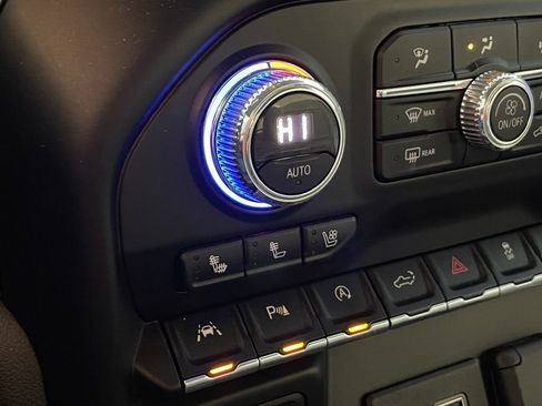 Used 2019 GMC Sierra 1500 Denali w/ Denali Ultimate Package image 19