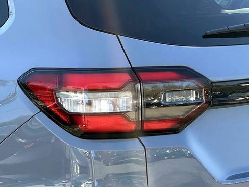 Certified 2023 Honda Pilot Touring image 8