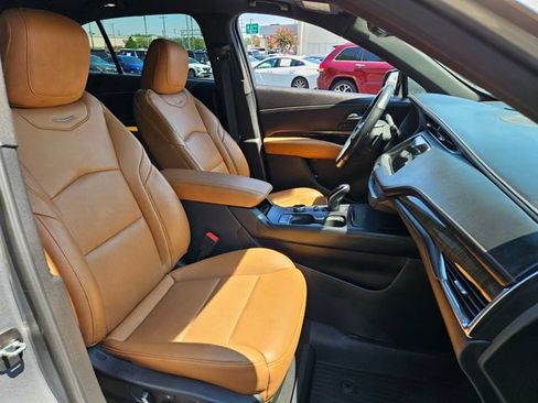 Used 2023 Cadillac XT4 Sport FWD image 20