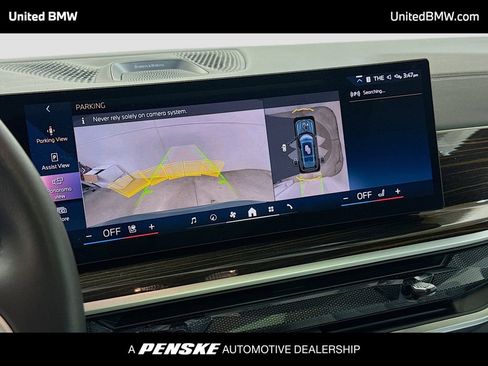 Used 2026 BMW X7 xDrive40i AWD/4WD image 9