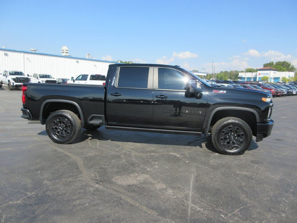 Certified 2022 Chevrolet Silverado 2500 LTZ w/ LTZ Plus Package AWD/4WD image 4