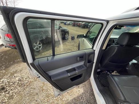 Used 2013 Ford Flex Limited AWD/4WD image 24