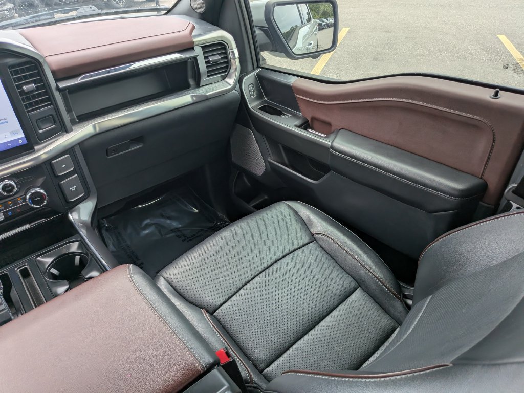 Used 2023 Ford F150 Lariat AWD/4WD image 18