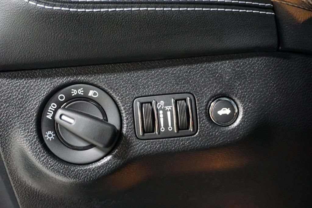 Used 2022 Dodge Challenger SRT Super Stock RWD image 34