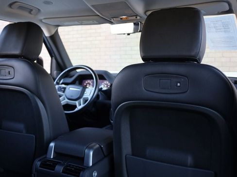 Used 2020 Land Rover Defender 110 S image 22