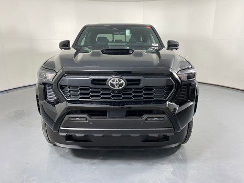 New 2025 Toyota Tacoma TRD Sport w/ TRD Sport Premium Package image 2