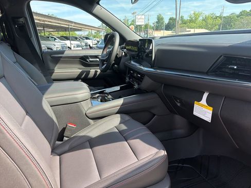 New 2026 Chevrolet Tahoe RST RWD image 16